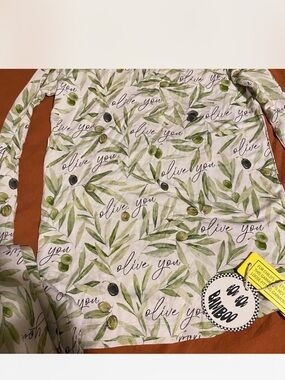 Kids Olive Branch Bamboo Pajama Set NWT size 6/7